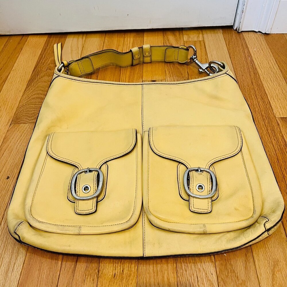 Authentic Vintage Y2K 2000 Hobo Coach Yellow Leather Shoulder Bag M0893-F13356